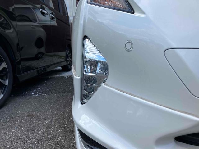 プリウス Ａ　１年保証付　フルエアロ　フルセグＴＶナビ　Ｂｌｕｅｔｏｏｔｈ　バックカメラ　ＥＴＣ　クリアランスソナー　レーンアシスト　クルーズコントロール　アルミホイール　オートハイビーム　オートライト（14枚目）