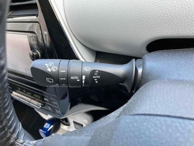 プリウス Ａ　１年保証付　フルエアロ　フルセグＴＶナビ　Ｂｌｕｅｔｏｏｔｈ　バックカメラ　ＥＴＣ　クリアランスソナー　レーンアシスト　クルーズコントロール　アルミホイール　オートハイビーム　オートライト（38枚目）