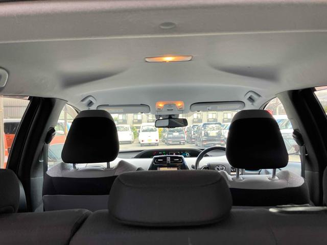 プリウス Ａ　１年保証付　フルエアロ　フルセグＴＶナビ　Ｂｌｕｅｔｏｏｔｈ　バックカメラ　ＥＴＣ　クリアランスソナー　レーンアシスト　クルーズコントロール　アルミホイール　オートハイビーム　オートライト（56枚目）