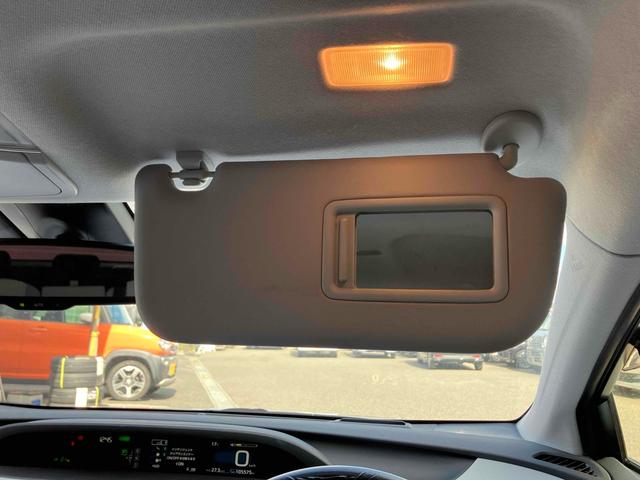 プリウス Ａ　１年保証付　フルエアロ　フルセグＴＶナビ　Ｂｌｕｅｔｏｏｔｈ　バックカメラ　ＥＴＣ　クリアランスソナー　レーンアシスト　クルーズコントロール　アルミホイール　オートハイビーム　オートライト（58枚目）