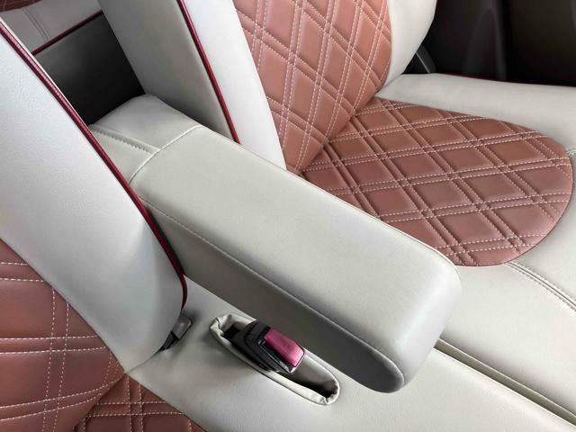 アルトラパンショコラ Ｘ　禁煙車　６ヶ月保証付　フルセグＴＶナビ　Ｂｌｕｅｔｏｏｔｈ　バックカメラ　レザーシート　ＥＴＣ　ＨＩＤ　スマートキー　オートライト　アイドリングストップ　ＣＤ　ＤＶＤ　ＵＳＢ　衝突安全ボディ（28枚目）