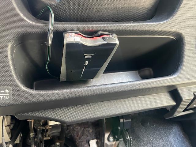 ムーヴ カスタム　ＲＳ　禁煙車　３ヶ月保証付　ナビ　ＴＶ　前後ドライブレコーダー　ＭＯＭＯステアリング　ＥＴＣ　ＨＩＤ　純正１５インチアルミホイール　スマートキー　記録簿・保証書　取説（24枚目）