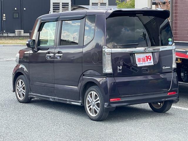 Ｎ－ＢＯＸカスタム Ｇ・Ｌパッケージ　１年保証付　純正フルセグＴＶナビ　Ｂｌｕｅｔｏｏｔｈ　バックカメラ　パワースライドドア　ＥＴＣ　ＨＩＤ　純正１４インチアルミホイール　ＣＤ　ＤＶＤ　ＵＳＢ　スマートキー（7枚目）