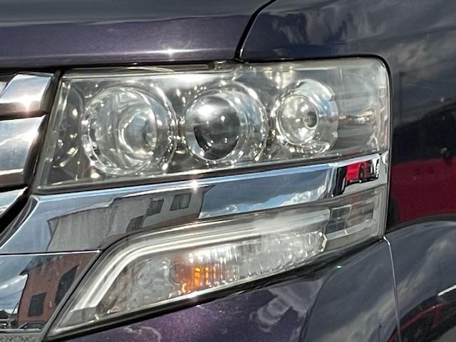 Ｎ－ＢＯＸカスタム Ｇ・Ｌパッケージ　１年保証付　純正フルセグＴＶナビ　Ｂｌｕｅｔｏｏｔｈ　バックカメラ　パワースライドドア　ＥＴＣ　ＨＩＤ　純正１４インチアルミホイール　ＣＤ　ＤＶＤ　ＵＳＢ　スマートキー（11枚目）