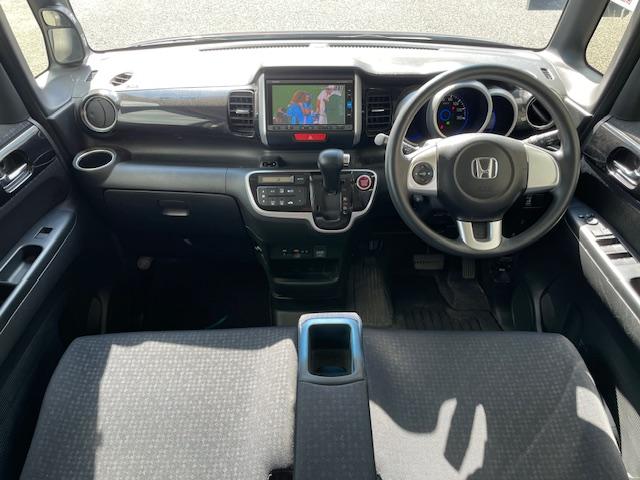 Ｎ－ＢＯＸカスタム Ｇ・Ｌパッケージ　１年保証付　純正フルセグＴＶナビ　Ｂｌｕｅｔｏｏｔｈ　バックカメラ　パワースライドドア　ＥＴＣ　ＨＩＤ　純正１４インチアルミホイール　ＣＤ　ＤＶＤ　ＵＳＢ　スマートキー（19枚目）