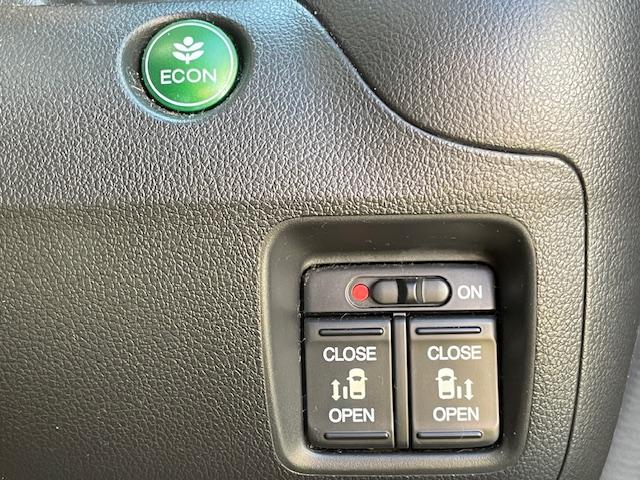 Ｎ－ＢＯＸカスタム Ｇ・Ｌパッケージ　保証付　フルセグＴＶナビ　Ｂｌｕｅｔｏｏｔｈ　両側パワースライドドア　ＨＩＤ　スマートキー　記録簿・保証書　取説（22枚目）