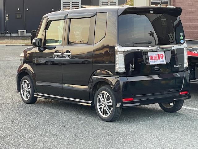 Ｎ－ＢＯＸカスタム Ｇ・Ｌパッケージ　禁煙車　１年保証付　フルセグＴＶナビ　Ｂｌｕｅｔｏｏｔｈ　パワースライドドア　ＨＩＤ　純正アルミホイール　スマートキー×２（9枚目）