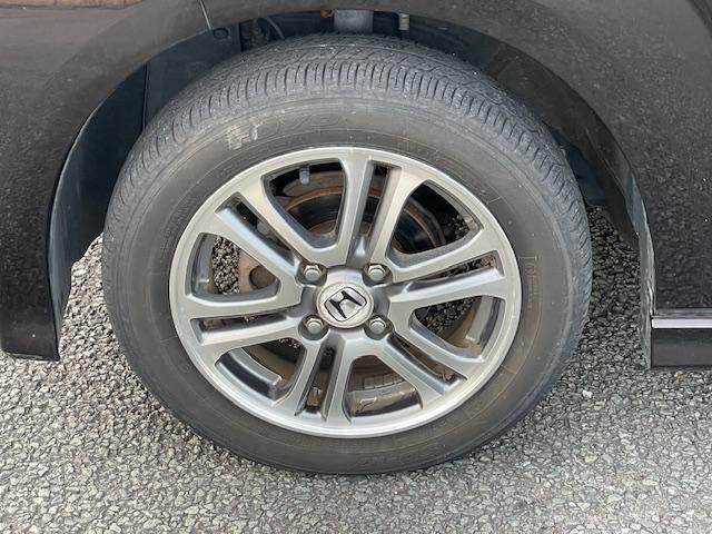 Ｎ－ＢＯＸカスタム Ｇ・Ｌパッケージ　禁煙車　１年保証付　フルセグＴＶナビ　Ｂｌｕｅｔｏｏｔｈ　パワースライドドア　ＨＩＤ　純正アルミホイール　スマートキー×２（15枚目）