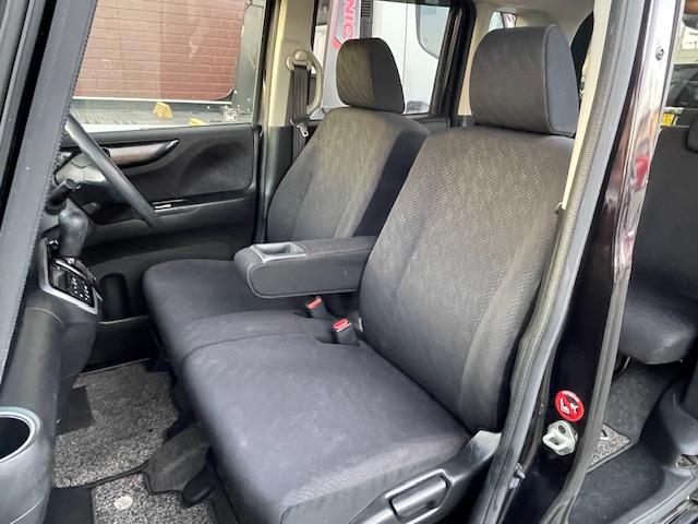 Ｎ－ＢＯＸカスタム Ｇ・Ｌパッケージ　禁煙車　１年保証付　フルセグＴＶナビ　Ｂｌｕｅｔｏｏｔｈ　パワースライドドア　ＨＩＤ　純正アルミホイール　スマートキー×２（29枚目）