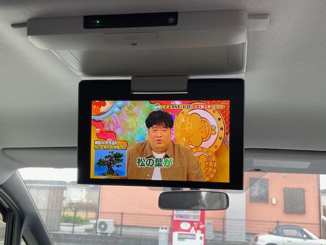 ヴォクシー ハイブリッドＶ　禁煙車　１年保証付　ワイドフルセグＴＶナビ　Ｂｌｕｅｔｏｏｔｈ　バックカメラ　両側パワースライドドア　フリップダウンモニター　前後ドラレコ　オートクルコン　ＥＴＣ　ＬＥＤ　デジタルインナーミラー（30枚目）