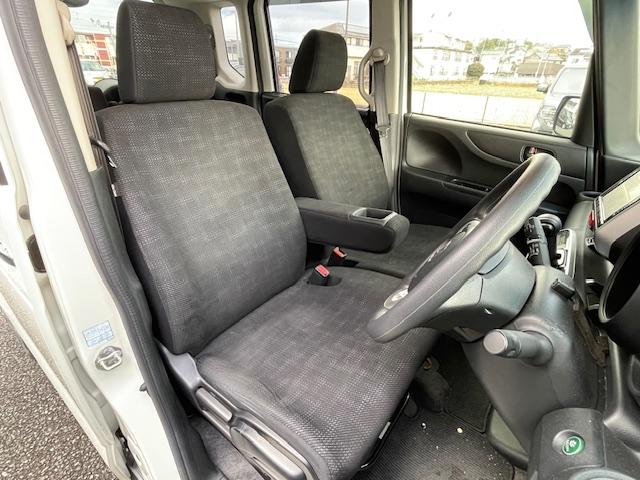 N-BOX G 禁煙車 1年保証付 フルセグTVナビ Bluetooth バックカメラ パワースライドドア ETC 黒内装 スマートキー 保証書・記録簿 取説(17枚目)