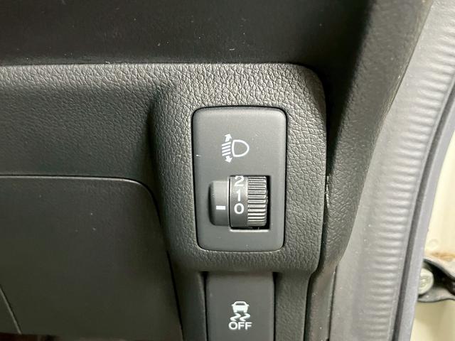 N-BOX G 禁煙車 1年保証付 フルセグTVナビ Bluetooth バックカメラ パワースライドドア ETC 黒内装 スマートキー 保証書・記録簿 取説(44枚目)