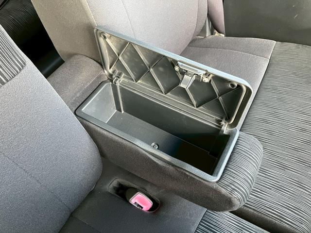 タント カスタムＸ　６ヶ月保証付　フルセグＴＶナビ　Ｂｌｕｅｔｏｏｔｈ　パワースライドドア　スマートキー（32枚目）