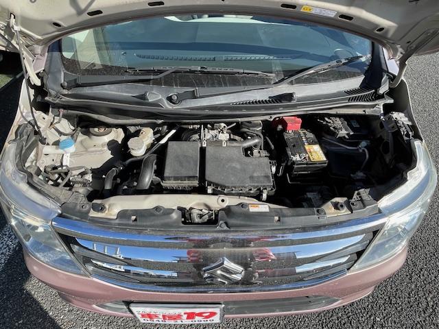 �y�G���W�����[���z�[�Ԏ��ɂ̓G���W�����[�����Y��ɐ�򂵂Ă���܂��B