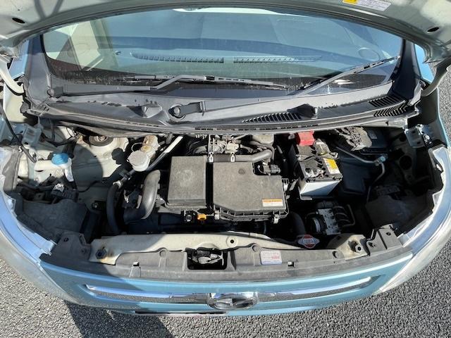 �y�G���W�����[���z�[�Ԏ��ɂ̓G���W�����[�����Y��ɐ�򂵂Ă���܂��B