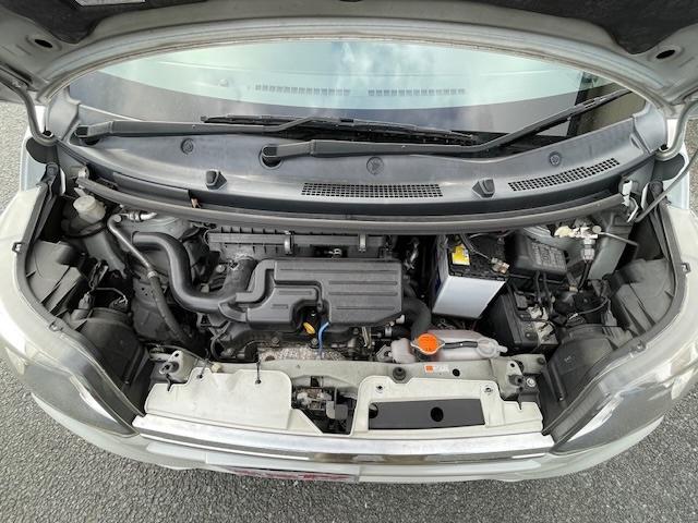 �y�G���W�����[���z�[�Ԏ��ɂ̓G���W�����[�����Y��ɐ�򂵂Ă���܂��B