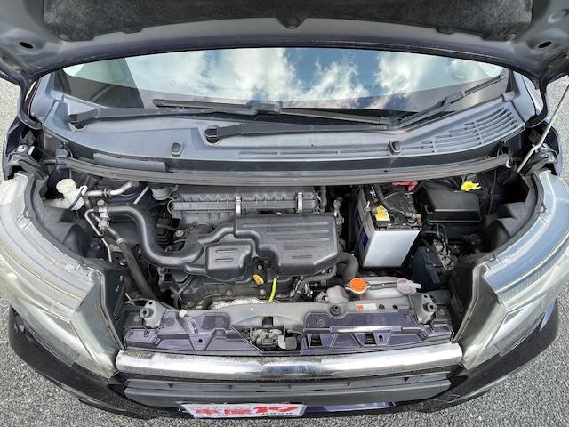 �y�G���W�����[���z�[�Ԏ��ɂ̓G���W�����[�����Y��ɐ�򂵂Ă���܂��B