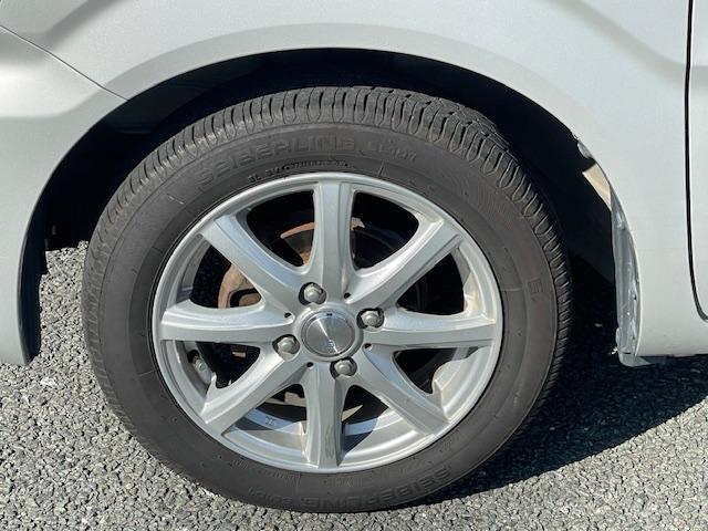 ワゴンＲ ハイブリッドＦＸ　１年保証付　セーフティパッケージ装着車　ヘッドアップディスプレイ　シートヒーター　アルミホイール　スマートキー　ＣＤ（15枚目）