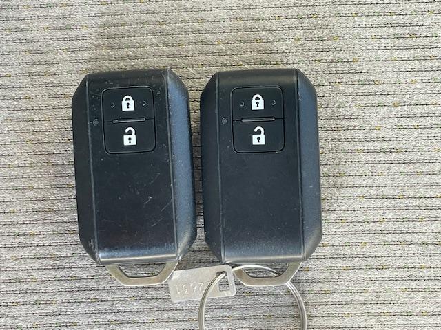 ワゴンＲ ハイブリッドＦＸ　１年保証付　セーフティパッケージ装着車　ヘッドアップディスプレイ　シートヒーター　アルミホイール　スマートキー　ＣＤ（30枚目）