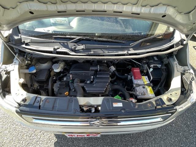 ワゴンＲ ハイブリッドＦＸ　１年保証付　セーフティパッケージ装着車　ヘッドアップディスプレイ　シートヒーター　アルミホイール　スマートキー　ＣＤ（31枚目）