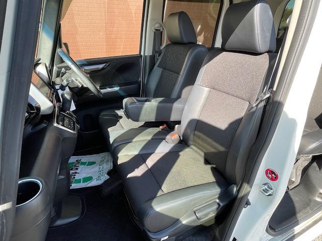 N-BOXカスタム G ターボSSブラックスタイルパッケージ 禁煙車 1年保証付 8インチワイドフルセグTVナビ Bluetooth バックカメラ 両側パワースライドドア 純正ブラックアルミホイール シートヒーター ハーフレザーシート ETC HID スマートキ(32枚目)