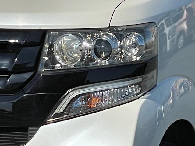 N-BOXカスタム G・Lパッケージ 3ヶ月保証付 バックカメラ パワースライドドア ETC 純正ブラックアルミホイール HID スマートキー(13枚目)