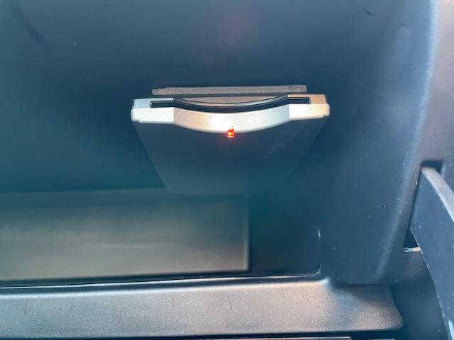 Ｎ－ＯＮＥ プレミアム　ツアラー　１年保証付　Ｂｌｕｅｔｏｏｔｈ　バックカメラ　ターボ　ＨＩＤ　ウインカーミラー　ＥＴＣ　オートライト　純正アルミホイール　スマートキー　取説　ＣＤ（23枚目）