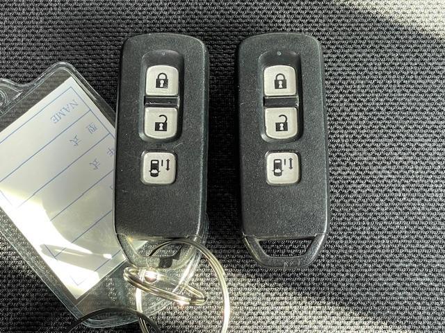 Ｎ－ＢＯＸカスタム Ｇ・Ｌパッケージ　禁煙車　１年保証付　フルセグＴＶナビ　Ｂｌｕｅｔｏｏｔｈ　バックカメラ　パワースライドドア　ＥＴＣ　ＨＩＤ　純正１４インチアルミホイール　スマートキー　ＤＶＤ　取説（69枚目）