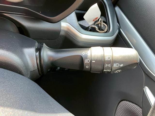 ステラ カスタムＲ　スマートアシスト　禁煙車　１年保証付　フルセグＴＶナビ　Ｂｌｕｅｔｏｏｔｈ　バックカメラ　スマートアシスト　ＬＥＤ　ＥＴＣ　純正アルミホイール　スマートキー　ＤＶＤ再生　オートライト　ステアリングスイッチ（42枚目）