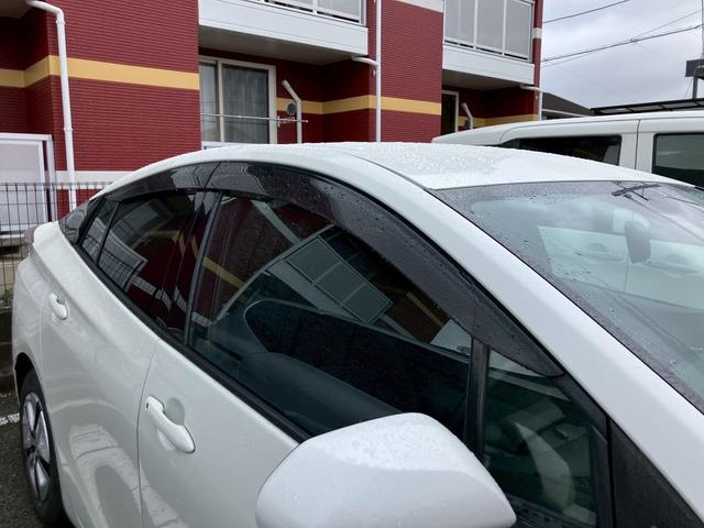 プリウス Ａ　禁煙車　１年保証付　フルセグＴＶナビ　Ｂｌｕｅｔｏｏｔｈ　バックカメラ　トヨタセーフティセンス　クルコン　ＬＥＤ　ＨＵＤ　パーキングアシスト　オートハイビーム　レーンアシスト　ヘッドアップディスプレイ（21枚目）