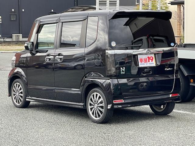 N-BOXカスタム G ターボSSパッケージ 禁煙車 6ヶ月保証付 純正ワイドフルセグTVナビ Bluetooth バックカメラ 両側パワースライドドア ETC HID クルーズコントロール 純正アルミホイール CD DVD スマートキー(10枚目)