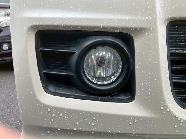 Ｎ－ＢＯＸカスタム Ｇ・Ｌパッケージ　禁煙車　保証付　ワンオーナー　純正フルセグＴＶナビ　Ｂｌｕｅｔｏｏｔｈ　バックカメラ　パワースライドドア　ＥＴＣ　純正アルミホイール　ＨＩＤ　ＣＤ　ＤＶＤ　取説　ナビ取説　保証書（18枚目）