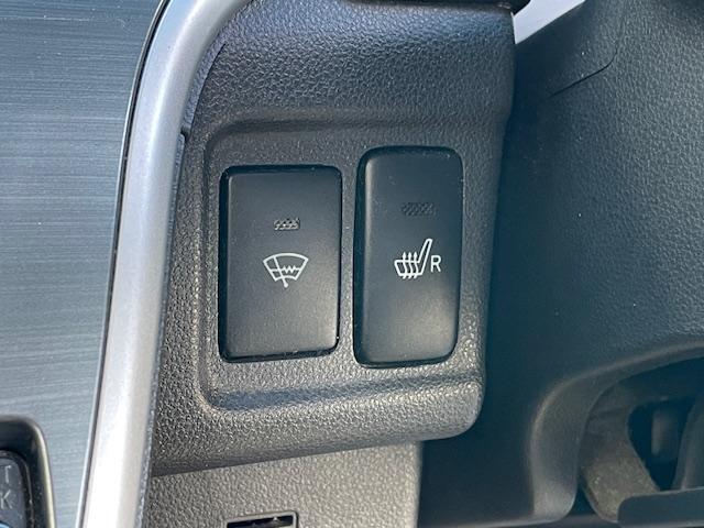 ステラ カスタムＲ　スマートアシスト　６ヶ月保証付　ワンセグＴＶナビ　Ｂｌｕｅｔｏｏｔｈ　ＬＥＤ　ＥＴＣ　シートヒーター　純正アルミホイール　スマートキー　スマートアシスト　フォグ　エコアイドル　プッシュスタート　ＣＤ　ＤＶＤ　取説（46枚目）