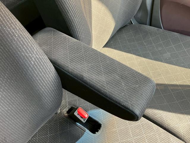 Ｎ－ＯＮＥ プレミアム・Ｌパッケージ　１年保証付　純正ＴＶナビ　バックカメラ　ＥＴＣ　ＨＩＤ　純正アルミホイール　スマートキー　フォグ（31枚目）