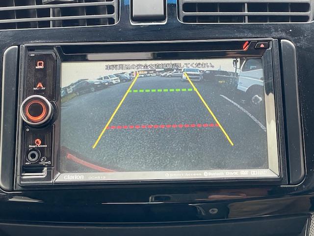 �y�i�r�z�o�b�N���j�^�[�@�\�t�������̃J�����̉f�������j�^�[�ɉf���o�����̂ŁA����̌����Ȃ����p��A��Q���Ƃ̋������Ȃǂ�����������S�m�F���邱�Ƃ��ł��܂��I