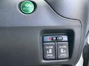 Ｇ　ＳＳパッケージ　禁煙車　１年保証付　純正フルセグＴＶナビ　Ｂｌｕｅｔｏｏｔｈ　バックカメラ　両側パワースライドドア　ドライブレコーダー　ＥＴＣ　ＨＩＤ　アルミホイール　スマートキー（23枚目）