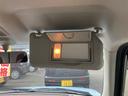 X 禁煙車 1年保証付 革ハンドル 革シート ホワイトアルミホイール オートライト HID スマートキー アイドリングストップ CD 電動格納ミラー ベンチシート CVT 盗難防止システム 取説(51枚目)