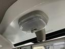当店の車は全て、国土交通省認定の国家2級整備士による、各種走行テスト・全装備品の動作確認及び、修復歴の厳選チェック済み。こだわり、納得し、、選び抜いた車だけを展示しています。