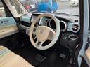 納車時には、オイル・エレメント交換を無料で行っております。又、消耗具合に応じてバッテリー・ワイパーゴム・ブレーキパッド・クーラーガス等もサービスの一環として行っております。