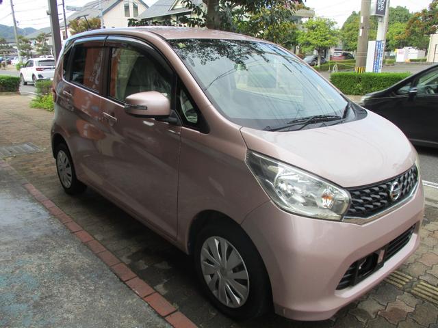 デイズ X ブルートゥース対応ナビ フルセグTV 全方位カメラ ETCドライブレコーダ付き禁煙車(3枚目)