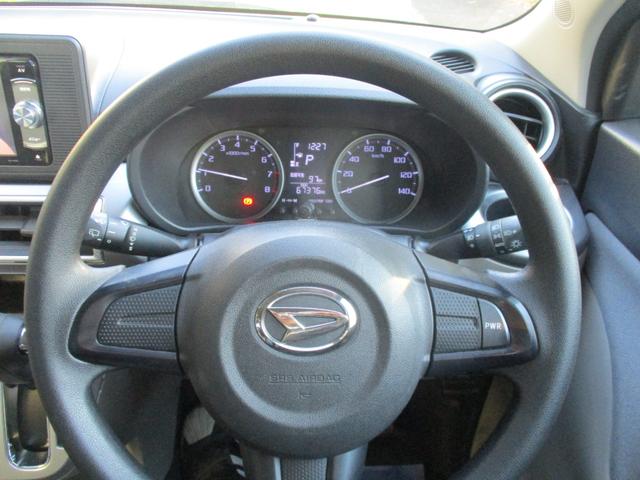 キャスト スタイルＸ　ＳＡＩＩＩ　ブルートゥース対応ナビ　フルセグＴＶ　バックカメラ　ＥＴＣ　レーダーブレーキサポート付きワンオーナー禁煙車（10枚目）