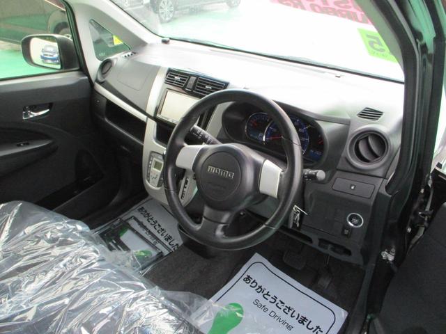 ムーヴ カスタム　ＲＳ／タイミングチェーン　ＳＤナビ　フルセグ地デジ　ＤＶＤ再生　ＥＴＣ　プッシュスタート　スマートキー　ＬＥＤヘッドライト　フォグランプ　オートエアコン　オートミラー　　１６インチアルミ　ローダウン　ウインカーミラー（9枚目）