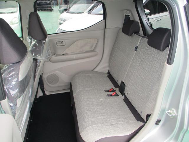 デイズ Ｘ　車検２年付　純正ナビ　バックカメラ　Ｂｌｕｅｔｏｏｔｈ再生　ＥＴＣ　コーナーセンサー　スマートキー　オートライト　オートエアコン　車線逸脱抑制　オートハイビーム　ＤＶＤ／ＣＤ再生　地デジ　禁煙車（19枚目）