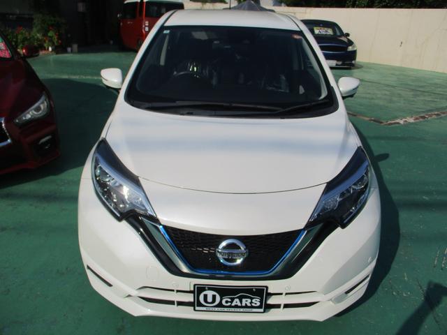 ノート ｅ－パワー　Ｘ／インテリジェントルームミラー／クルコン付き　禁煙車／エマージェンシーブレーキ／アラウンドビューモニター／純正ＳＤナビ／フルセグ地デジ／Ｂｌｕｅｔｏｏｔｈ対応／ＬＥＤヘッドライト／レーンキープ／スマートキー／ＥＴＣ／ドライブレコーダー（3枚目）