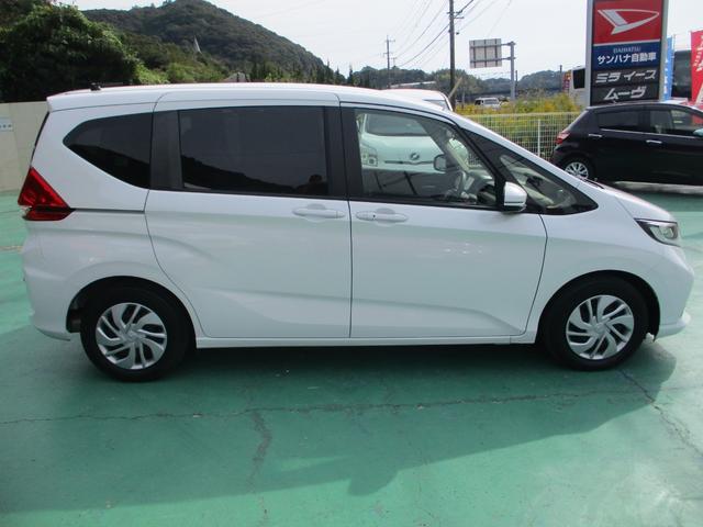 フリード Ｇ・ホンダセンシング／禁煙車　車検２年付き／ＬＥＤライト／６人乗り／純正ナビ／両側電動スライドドア／バックカメラ／ＥＴＣ／ドラレコ／衝突軽減装置／レーダークルーズ／Ｂｌｕｅｔｏｏｔｈ／スマートキー／（9枚目）