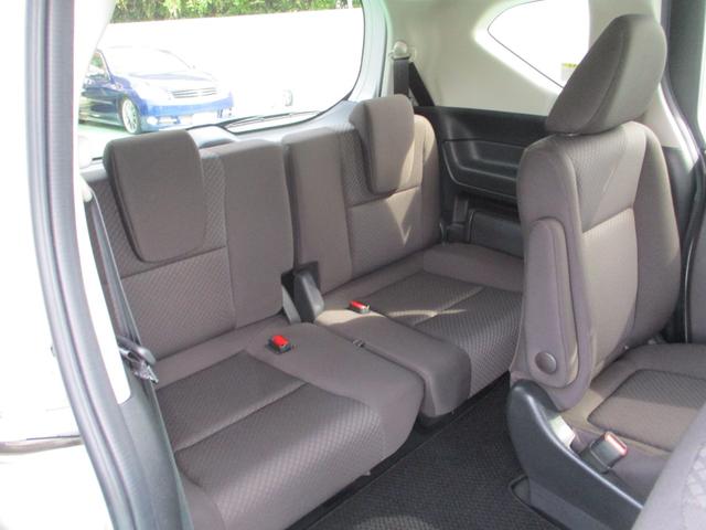 フリード Ｇ・ホンダセンシング／禁煙車　車検２年付き／ＬＥＤライト／６人乗り／純正ナビ／両側電動スライドドア／バックカメラ／ＥＴＣ／ドラレコ／衝突軽減装置／レーダークルーズ／Ｂｌｕｅｔｏｏｔｈ／スマートキー／（20枚目）