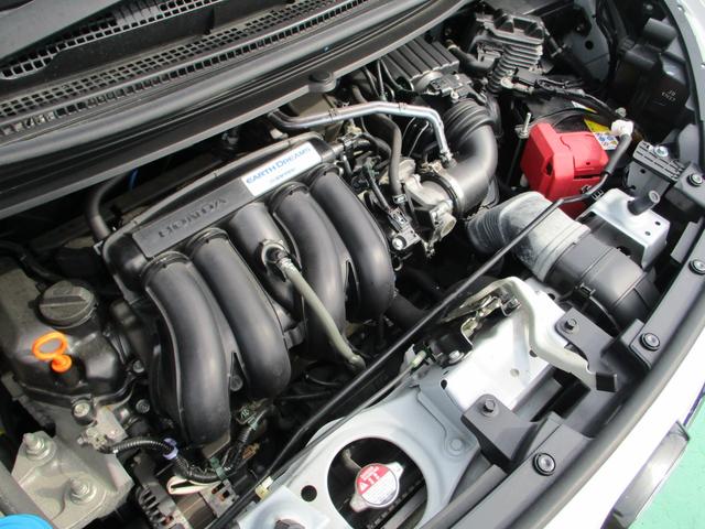 フリード Ｇ・ホンダセンシング／禁煙車　車検２年付き／ＬＥＤライト／６人乗り／純正ナビ／両側電動スライドドア／バックカメラ／ＥＴＣ／ドラレコ／衝突軽減装置／レーダークルーズ／Ｂｌｕｅｔｏｏｔｈ／スマートキー／（24枚目）