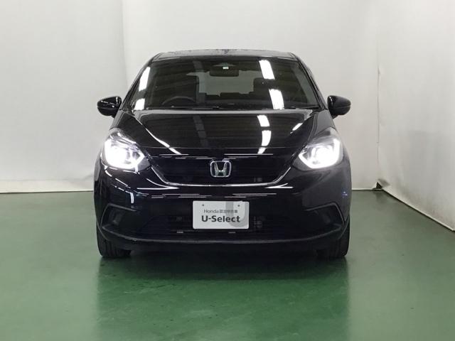 フィット ｅ：ＨＥＶホーム　ナビ　Ｒカメラ　ブルートゥース　ＣＤ　ブレーキサポート　ＥＣＯＮ　バックガイドモニター　記録簿　ＬＥＤヘッドランプ　サイドＳＲＳ　スマートキー　クルーズコントロール　エアバッグ　ＶＳＡ　Ｗエアバッグ（11枚目）