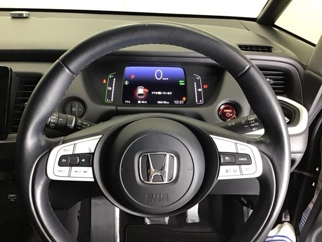 フィット ｅ：ＨＥＶホーム　ナビ　Ｒカメラ　ブルートゥース　ＣＤ　ブレーキサポート　ＥＣＯＮ　バックガイドモニター　記録簿　ＬＥＤヘッドランプ　サイドＳＲＳ　スマートキー　クルーズコントロール　エアバッグ　ＶＳＡ　Ｗエアバッグ（23枚目）