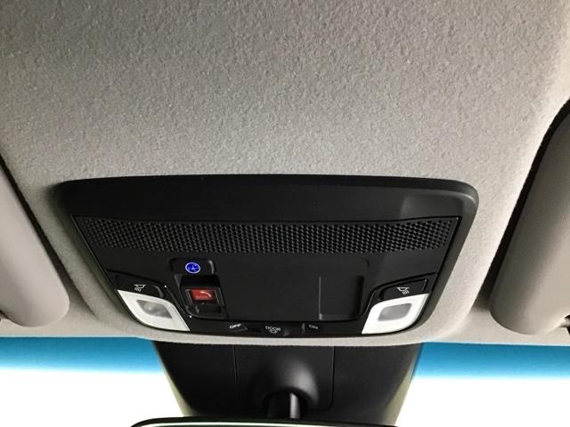 フィット ｅ：ＨＥＶホーム　ナビ　Ｒカメラ　ブルートゥース　ＣＤ　ブレーキサポート　ＥＣＯＮ　バックガイドモニター　記録簿　ＬＥＤヘッドランプ　サイドＳＲＳ　スマートキー　クルーズコントロール　エアバッグ　ＶＳＡ　Ｗエアバッグ（59枚目）